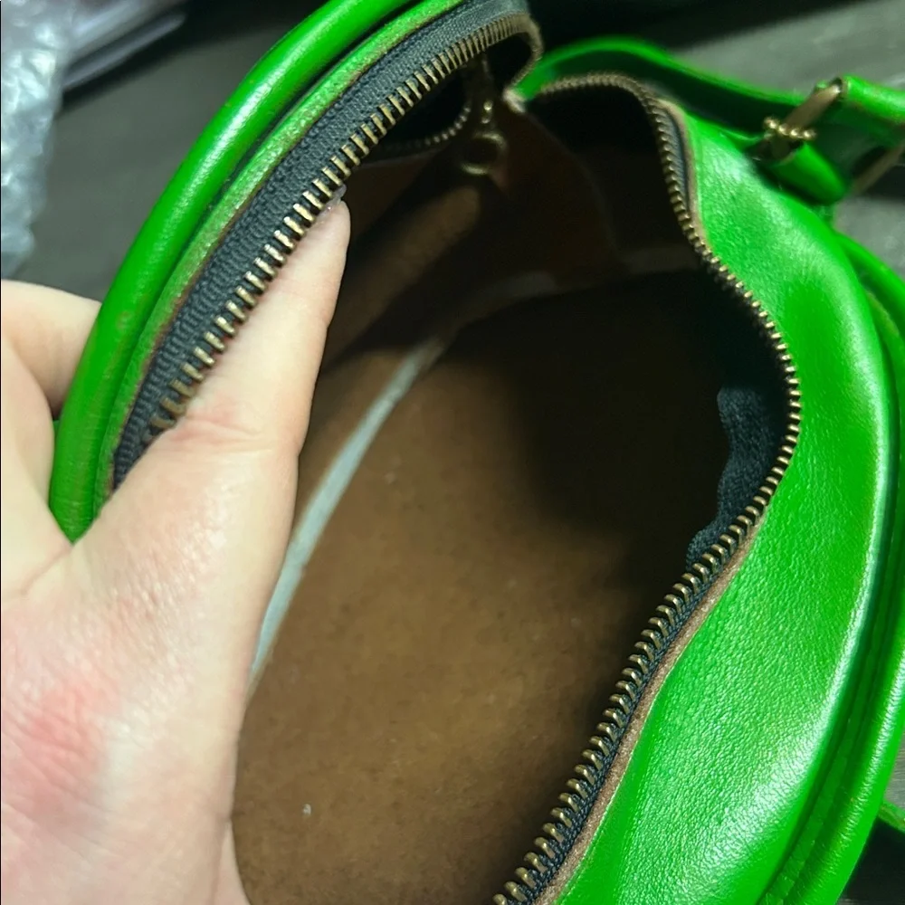 Vintage Coach Chester‎ Bag 9901 90s Hand painted Custom Leather Kelly Green - Picture 5 of 7